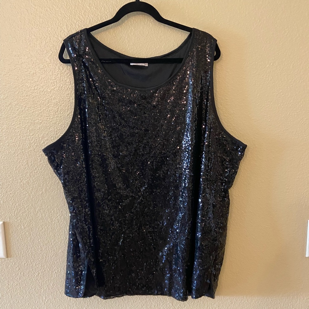 Black sequin top size 24
